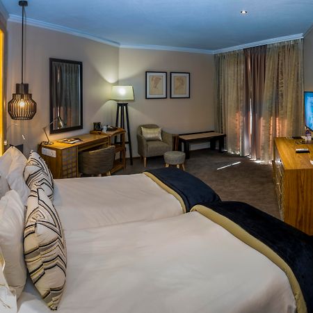 Windhoek Country Club Resort Εξωτερικό φωτογραφία