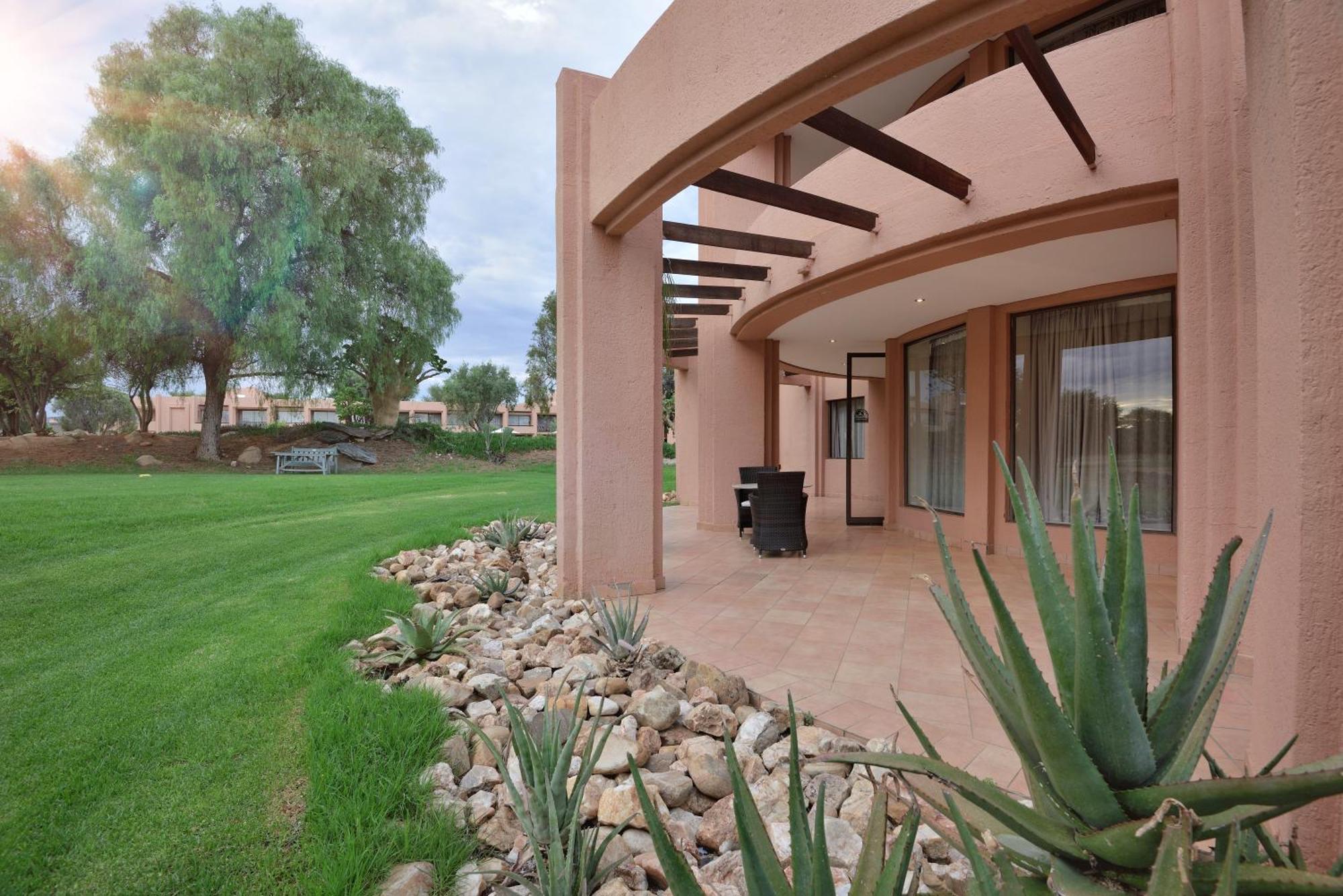Windhoek Country Club Resort Εξωτερικό φωτογραφία