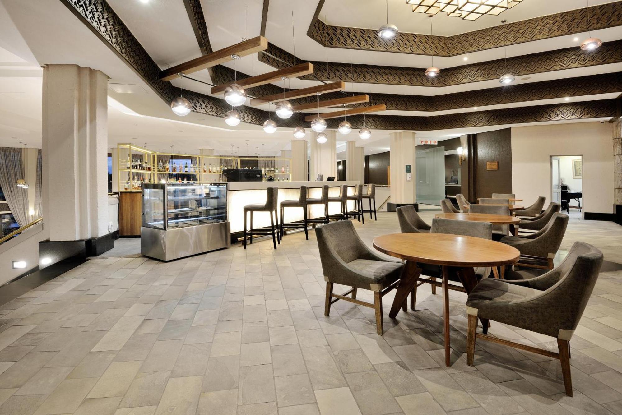 Windhoek Country Club Resort Εξωτερικό φωτογραφία