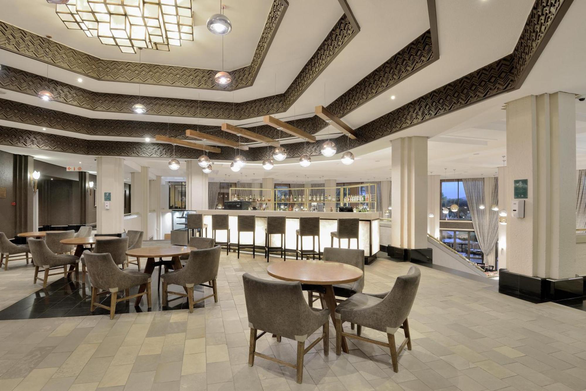 Windhoek Country Club Resort Εξωτερικό φωτογραφία