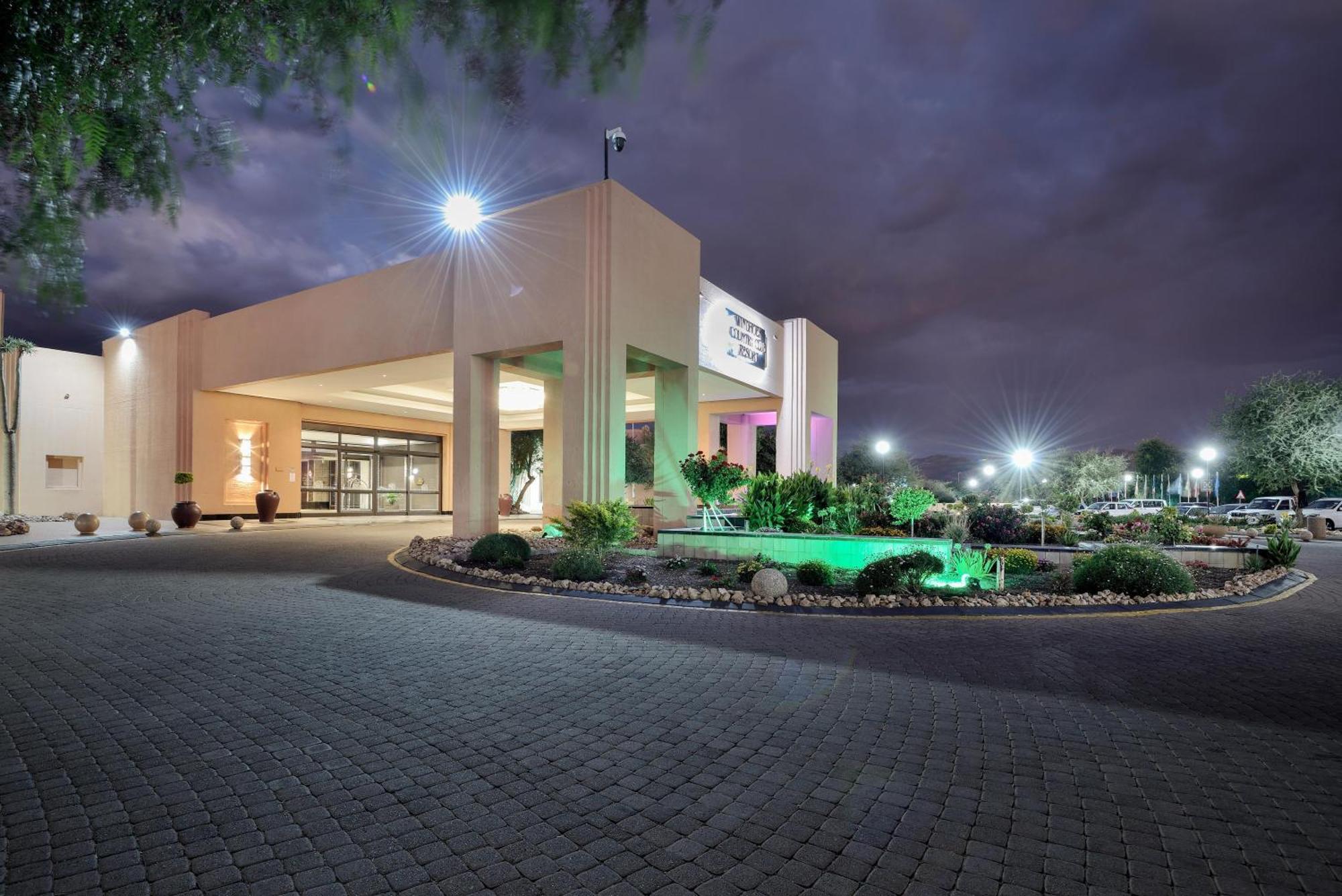 Windhoek Country Club Resort Εξωτερικό φωτογραφία